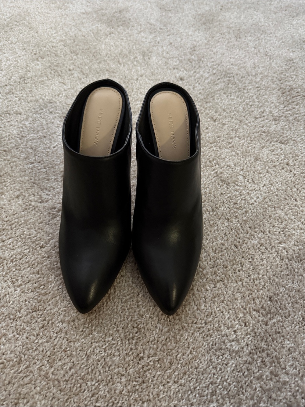 Rue21 Black Pointed Mule Clogs